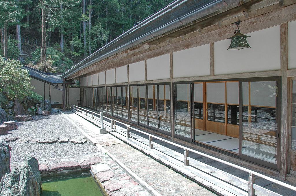 高野山 宿坊 不動院 -Koyasan Shukubo Fudoin- Экстерьер фото